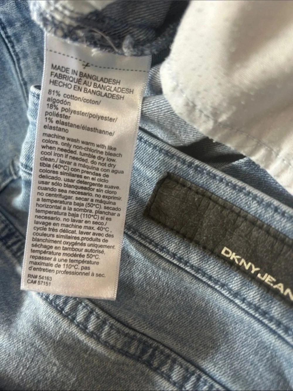 DKNY Jeans Light Wash Cuffed Denim Bermuda Shorts Sz 12 High Rise 13